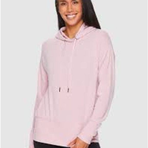 GAIAM Tops - GAIAM Super Soft Pullover Hoodie